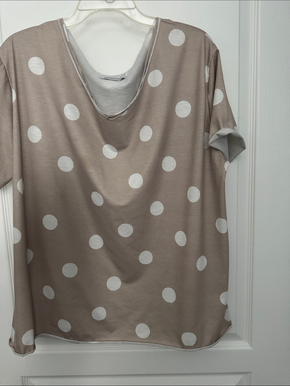 MISSLOOK Taupe Polka Dot Short Sleeve Tee